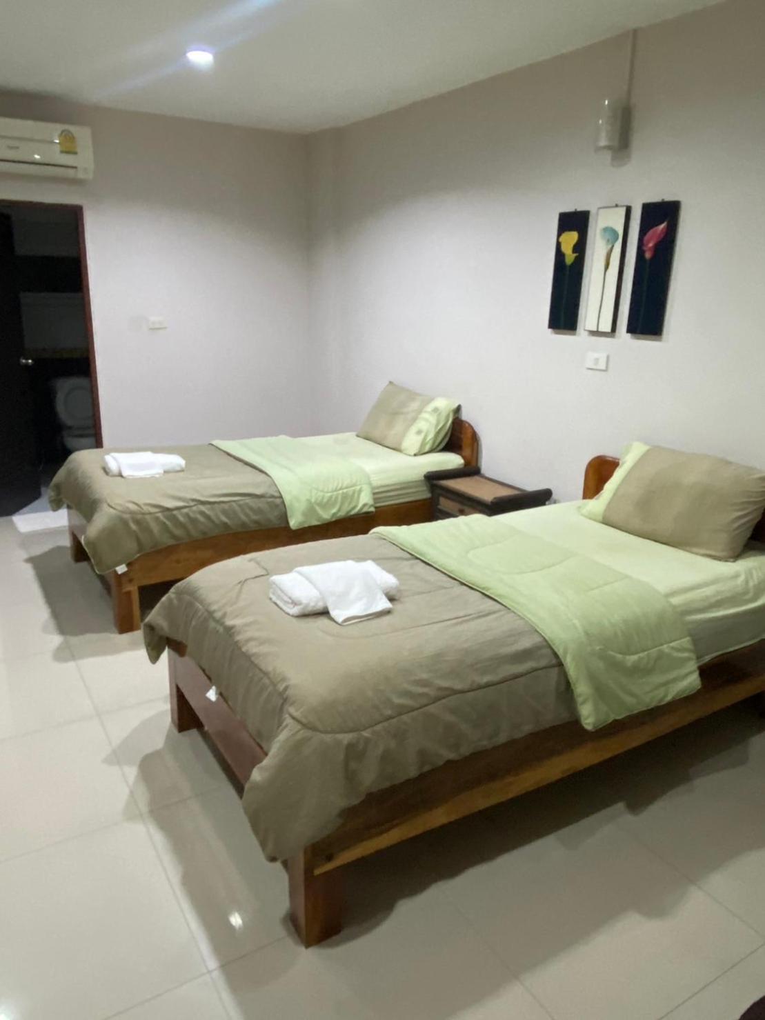 Klang Muang River Home Phetchabun Exteriör bild