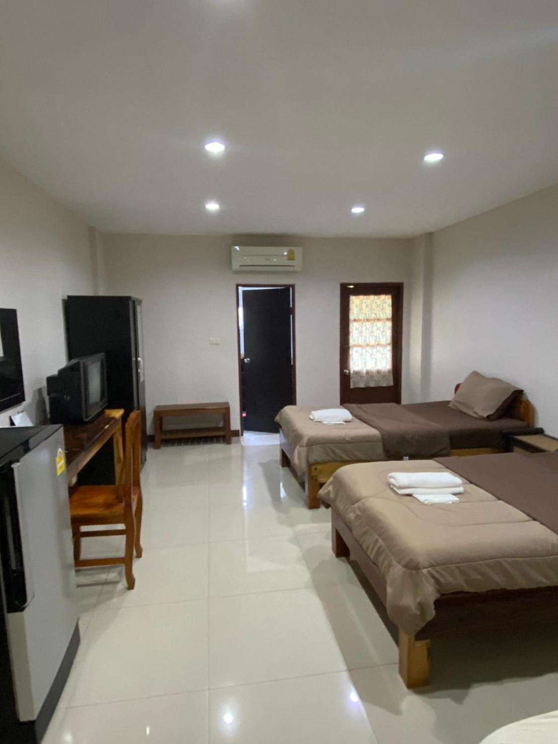 Klang Muang River Home Phetchabun Exteriör bild